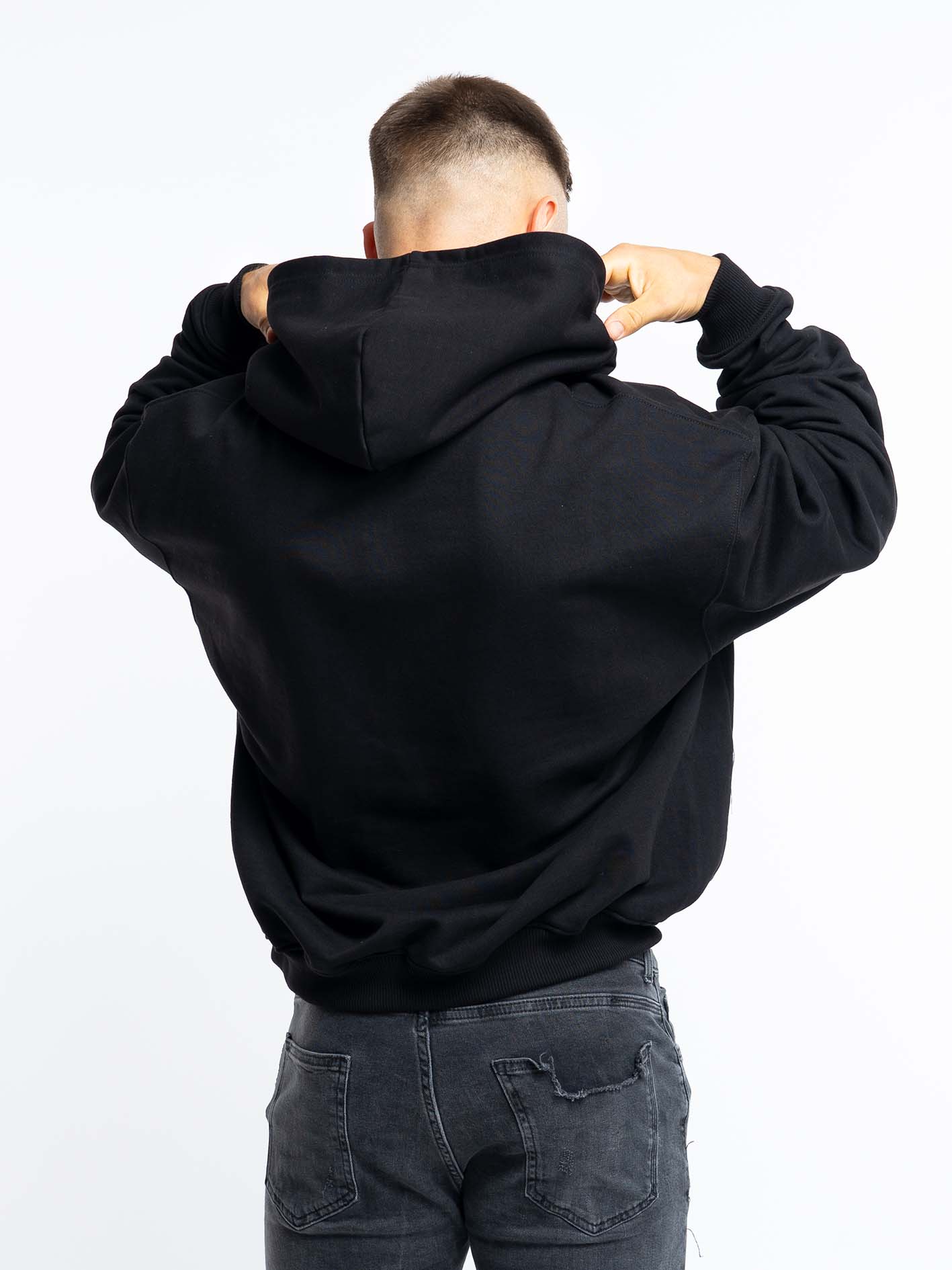 OVERSIZED HOODIE | schwarz